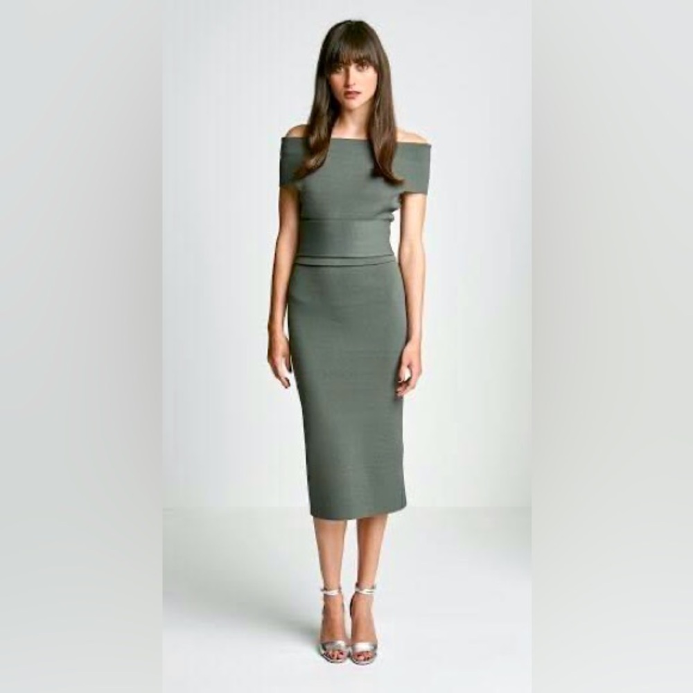 SCANLAN THEODORE CREPE KNIT OFF SHOULDER DRESS SAFARI GREEN COLD SHOULDER SMALL